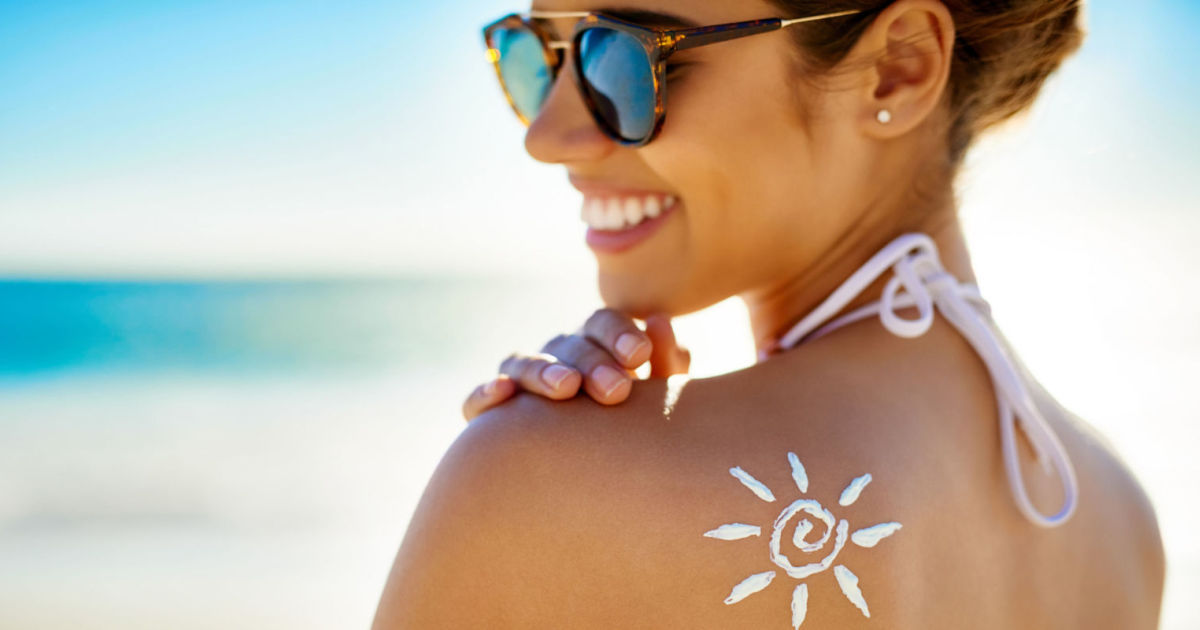 Which I Should Use Sunscreen or Sunblock? - Okka Beauty