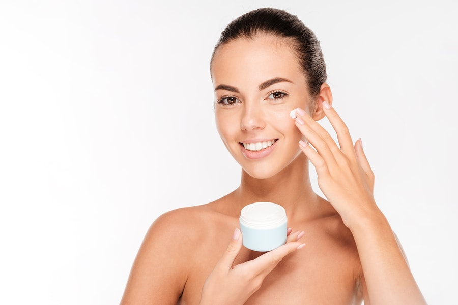 What do Moisturizers do For Your Skin? - Okka Beauty